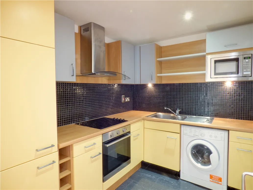 Apartment 96, Adelaide Square, Whitefriar Street, Dublin, D08 V4K2